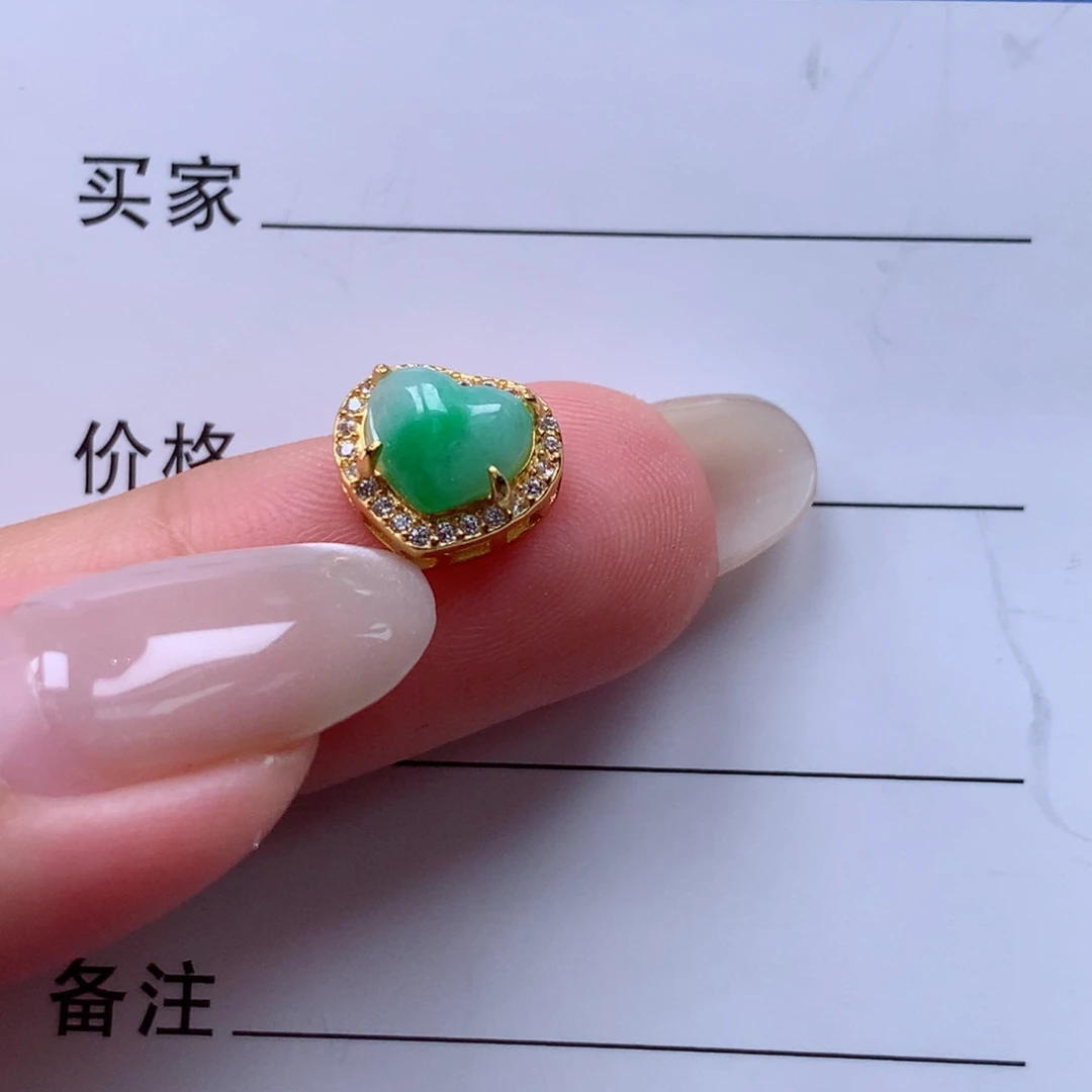 颈饰银S925镶嵌翡翠小*禾