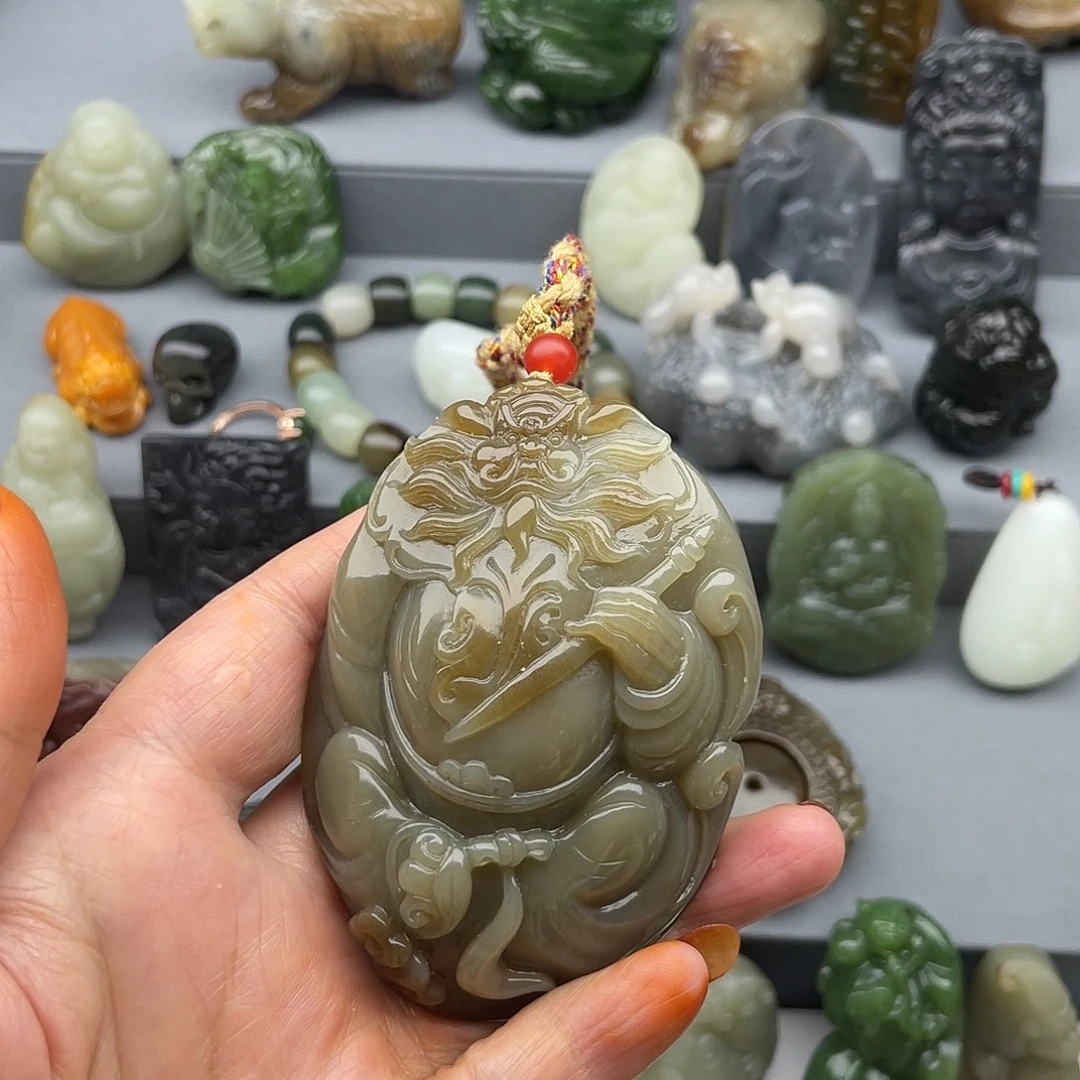 6***9和田玉未镶嵌颈饰