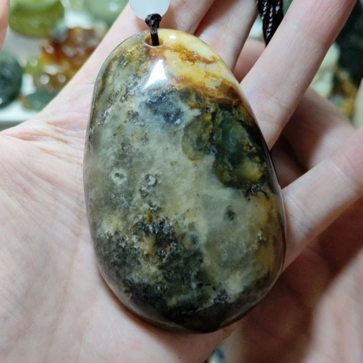 岫玉未镶嵌手把件款式