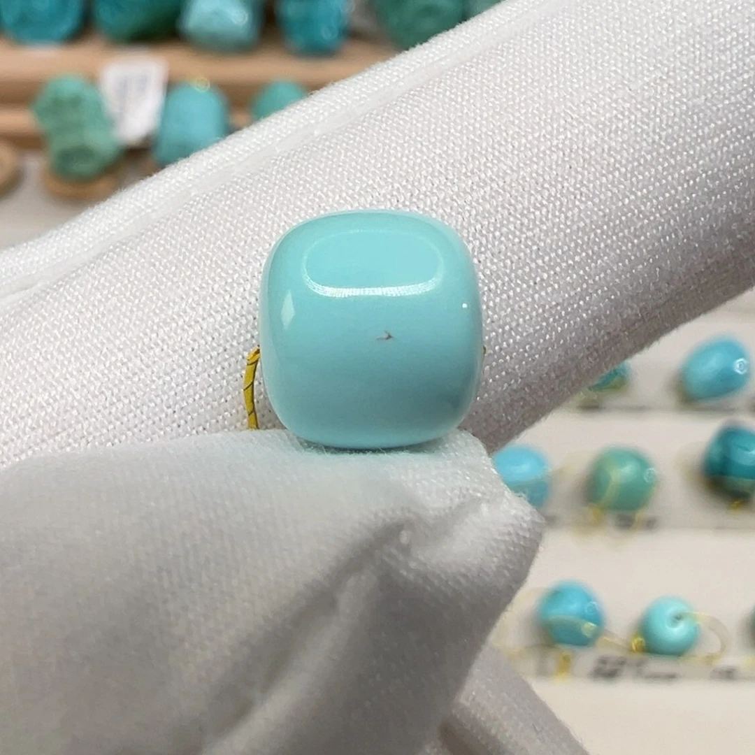 绿松石未镶嵌配饰8.3