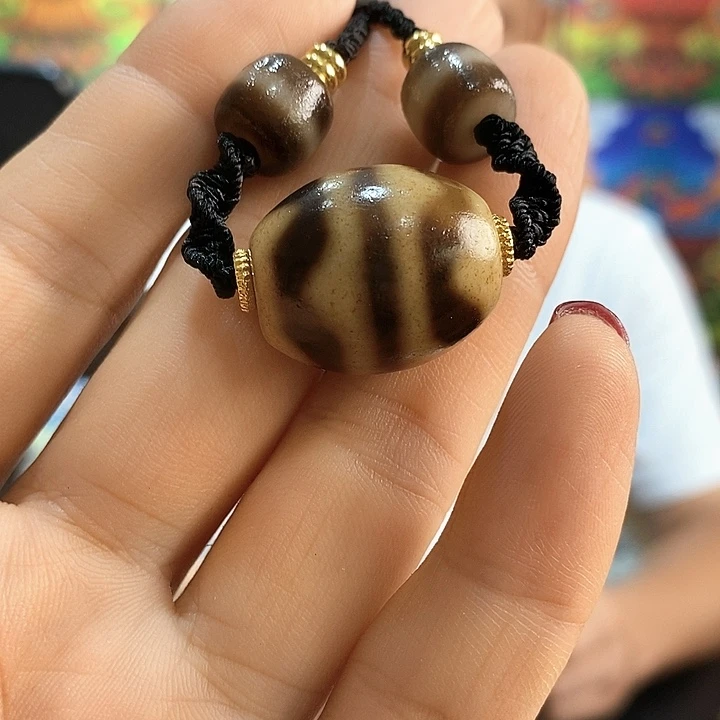 未镶嵌颈饰玛瑙/玉髓136