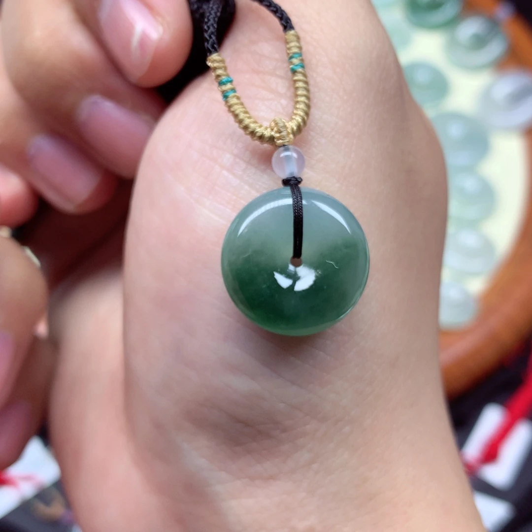 翡翠未镶嵌颈饰吊坠18.3/5.6mm