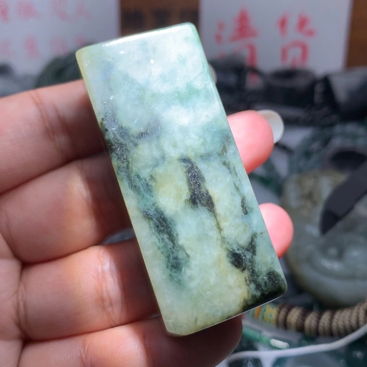 翡翠颈饰未镶嵌保真天然A货翡翠