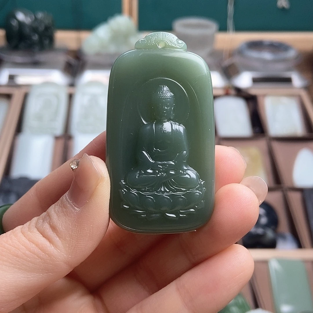 和田玉（糖玉）颈饰未镶嵌