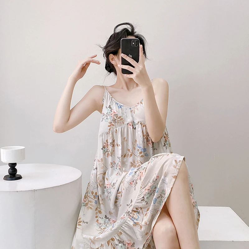 2025新款棉绸睡裙女士性感吊带裙人造棉绸印花宽松家居服套装