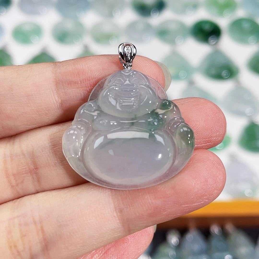 颈饰18K金镶嵌翡翠吊坠