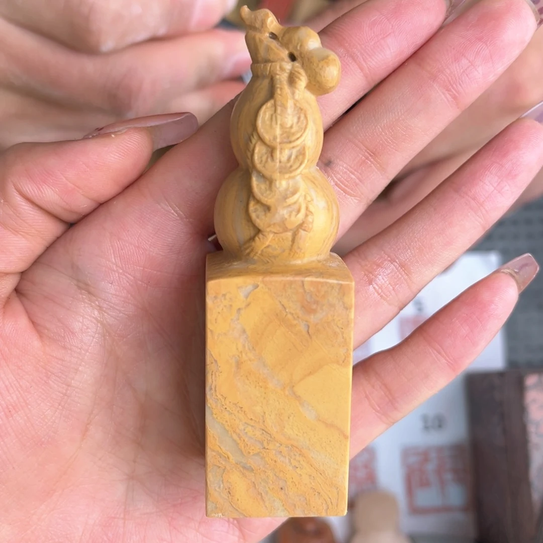 巴林石李*花现场纯手工篆刻