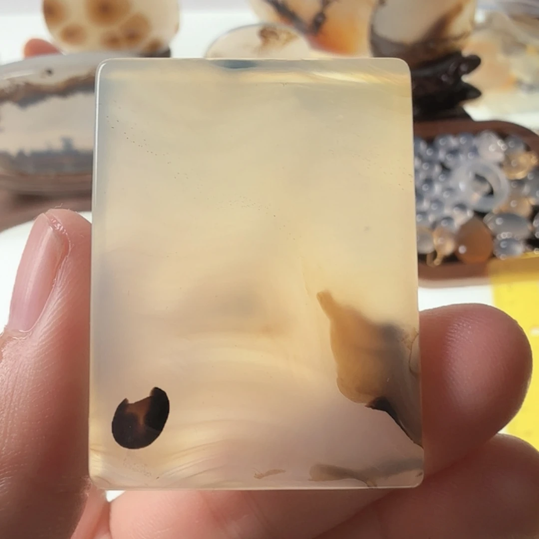 玛瑙/玉髓未镶嵌珠宝半成品