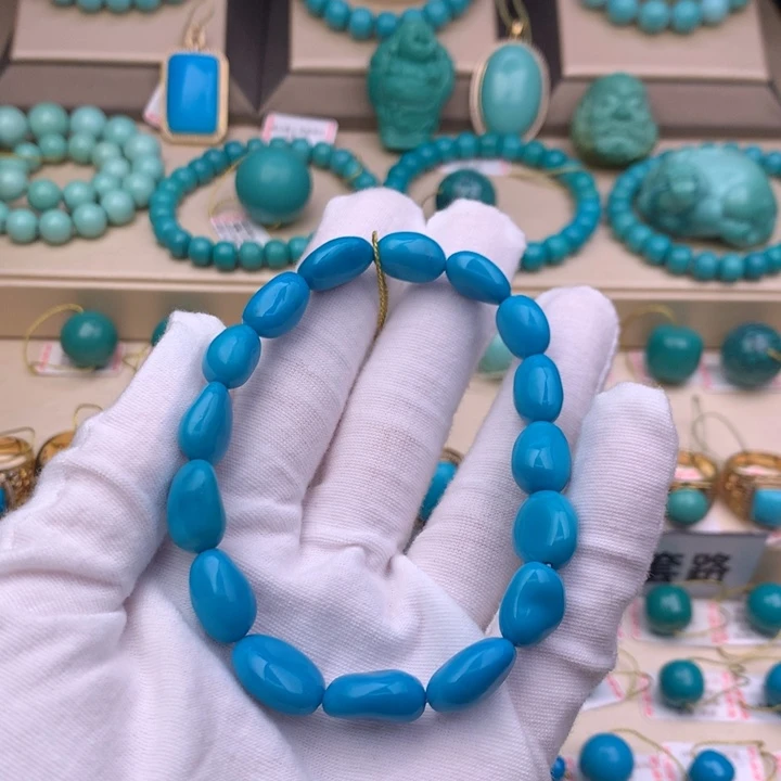 绿松石未镶嵌珠宝奇石