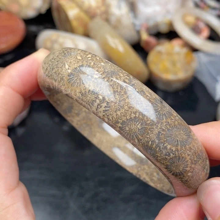 硅化玉手镯未镶嵌61