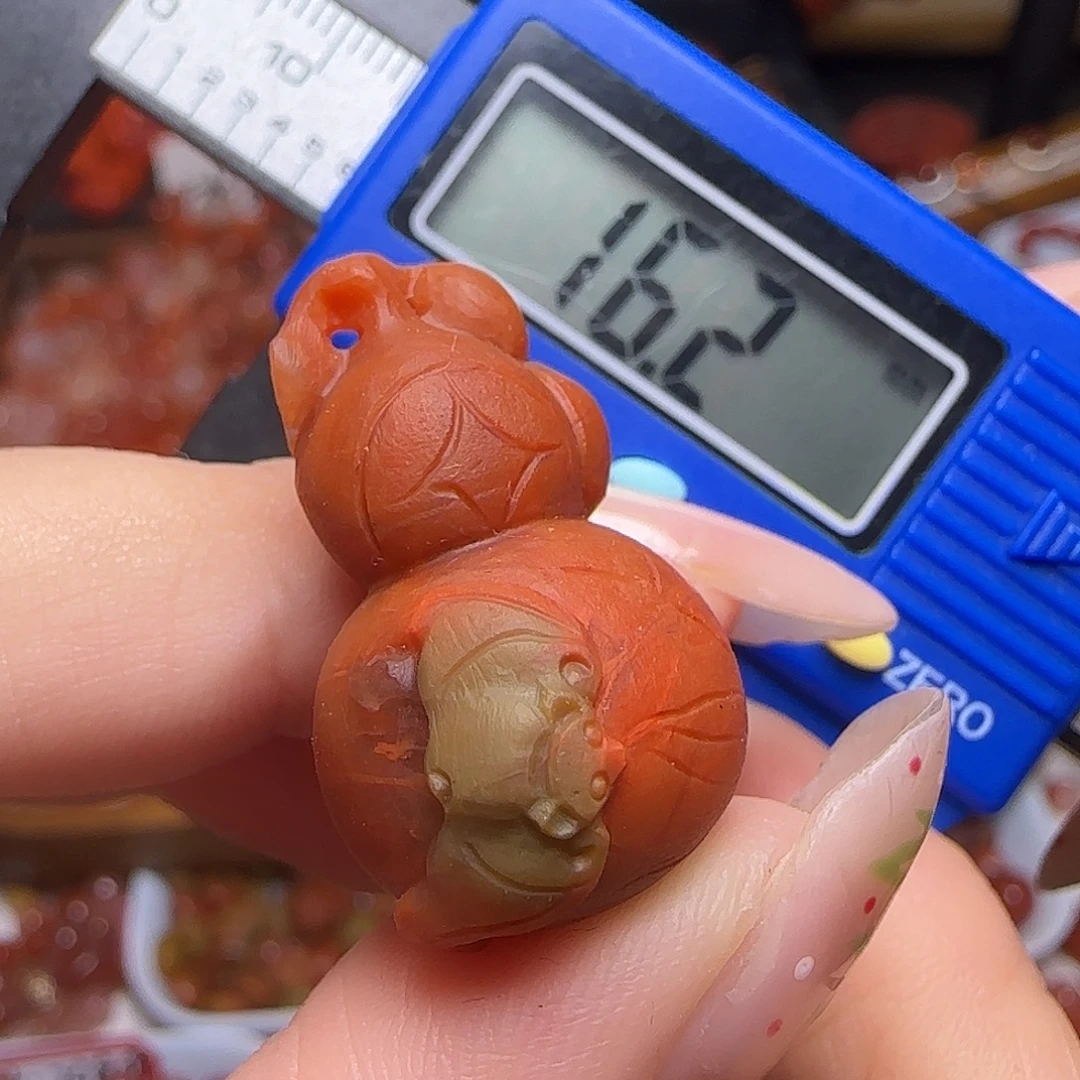 南红玛瑙未镶嵌颈饰