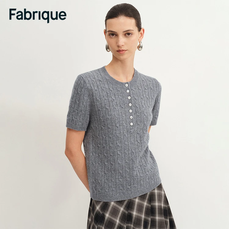 【Fabrique】 Fate 海鸥灰绵羊毛山羊绒绞花亨利领短袖针织衫