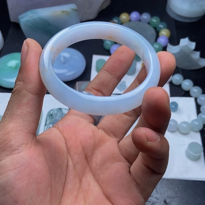 定制翡翠未镶嵌定制