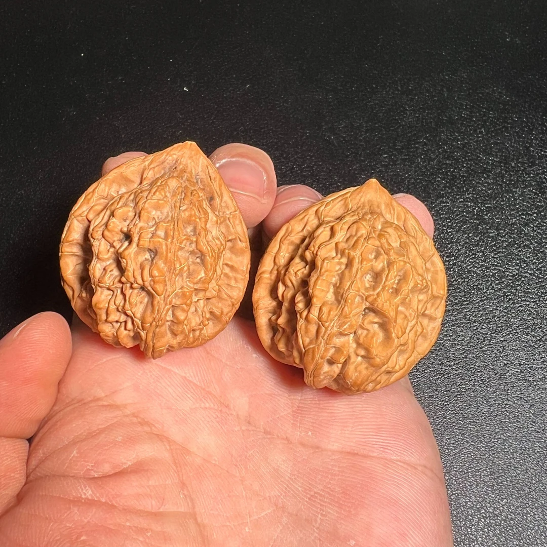 38尺野生鸡心核桃，全品无修白茬