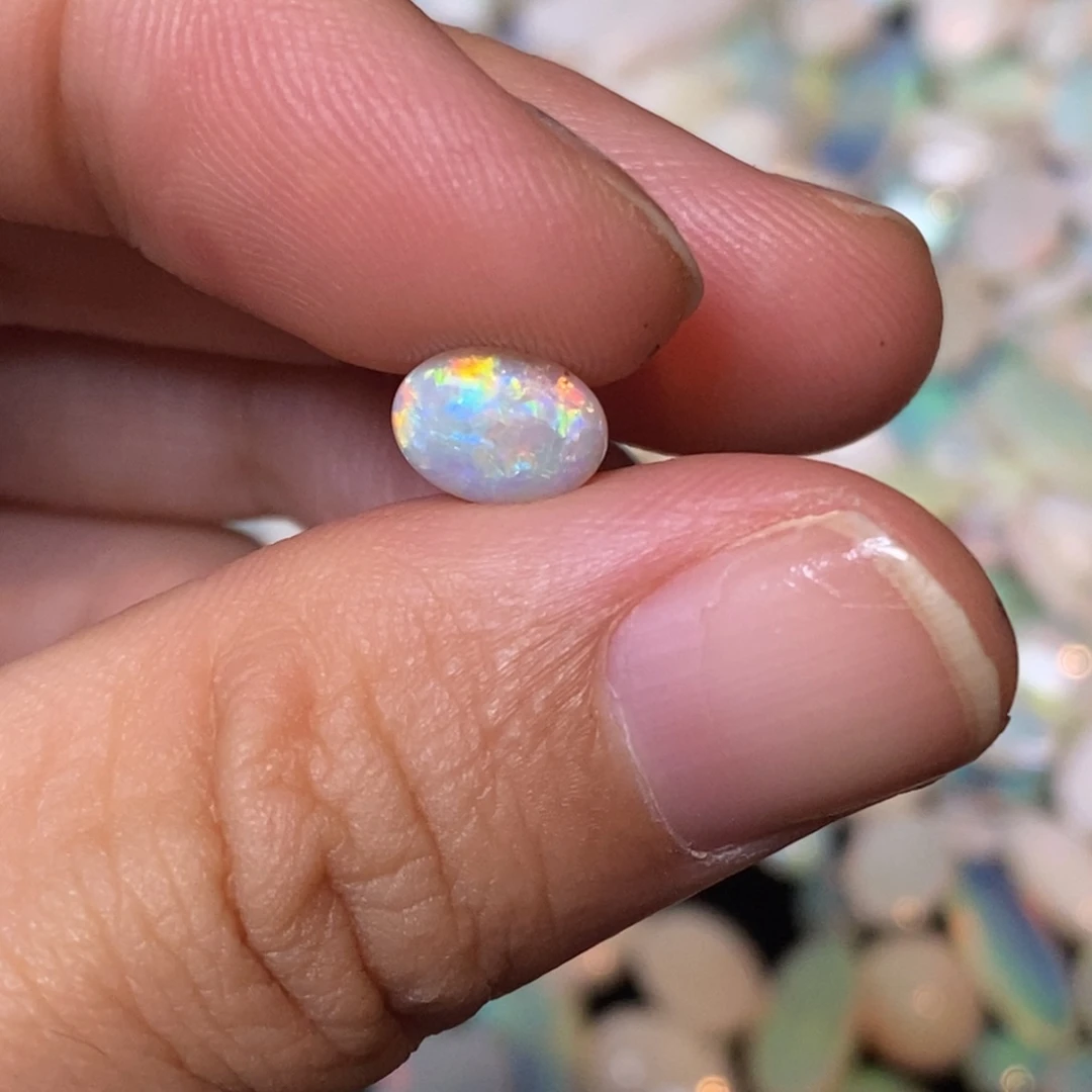 欧泊珠宝奇石未镶嵌两****）戒指