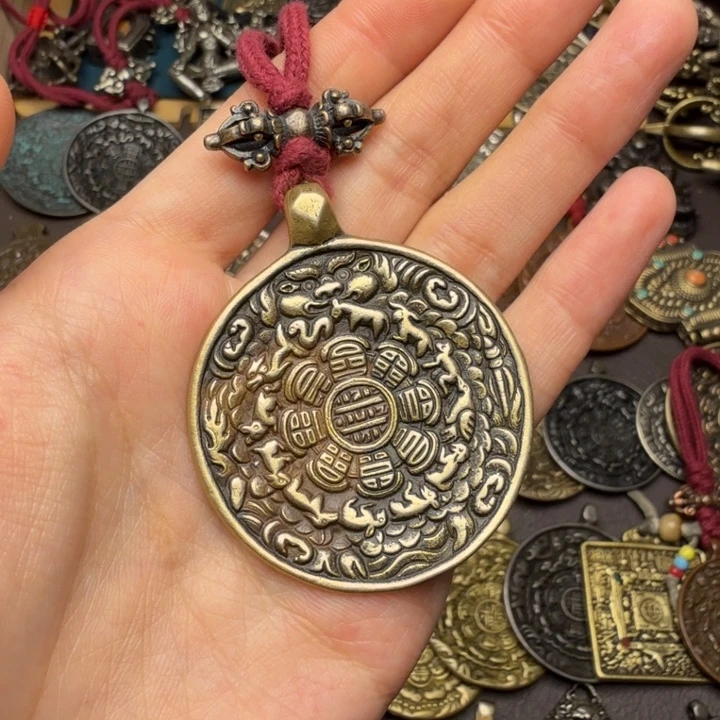 藏传文玩九宫如图