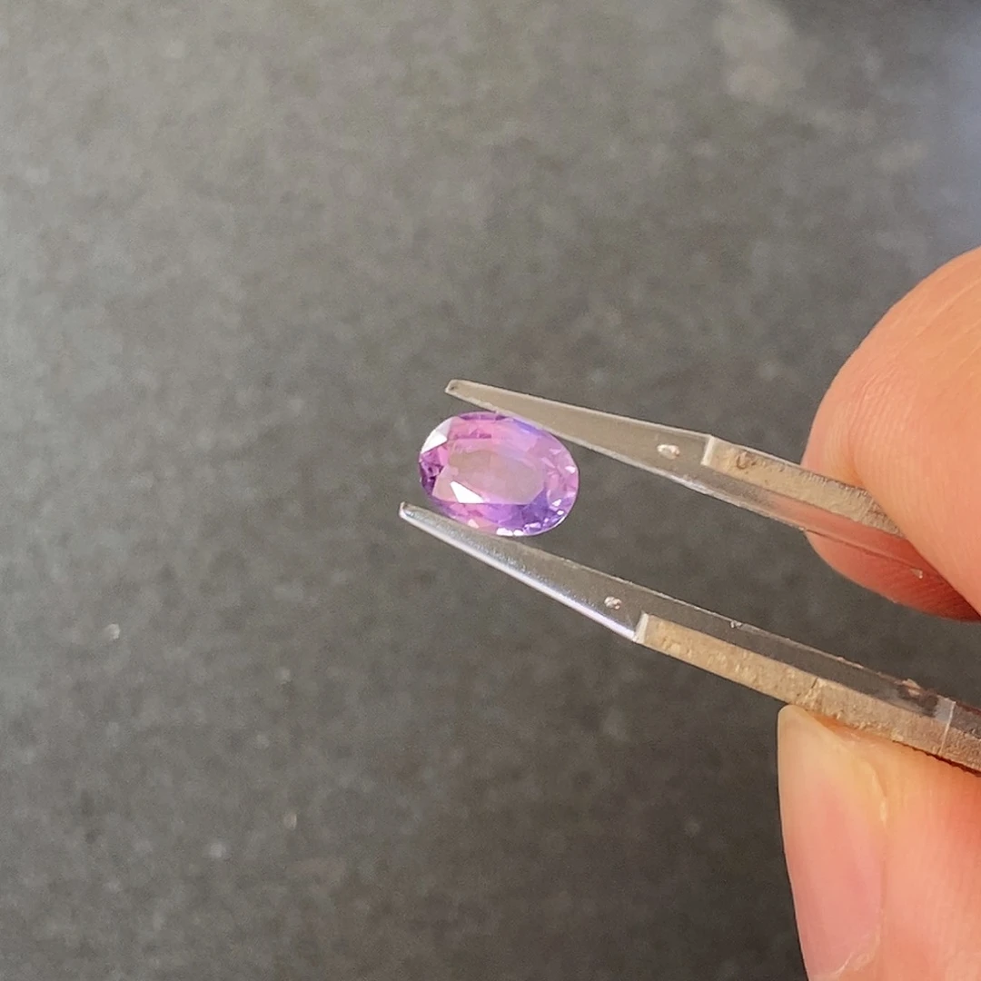 蓝宝石裸石未镶嵌1.11克拉