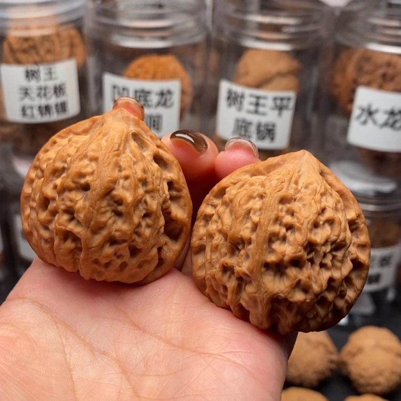 【闪购商品】吊坠文玩核桃金牛41