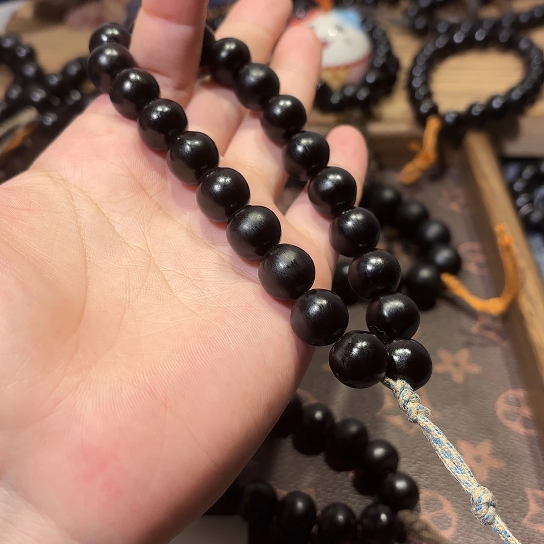 草珠菩提手串手持