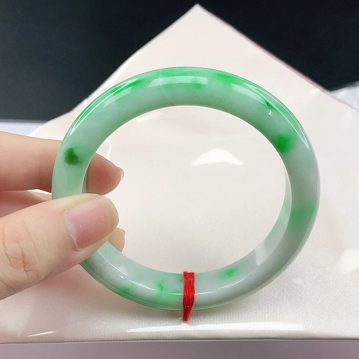 未镶嵌手镯翡翠内**静翡翠527