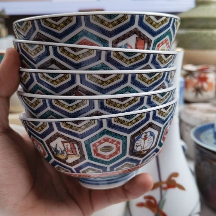 机器猫。。。。。。。碗。。。。。。