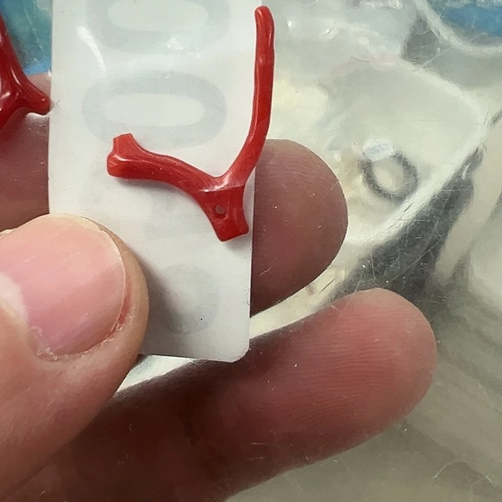 白玉菩提吊坠红色8500发1个