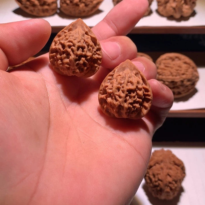 吊坠文玩核桃金山