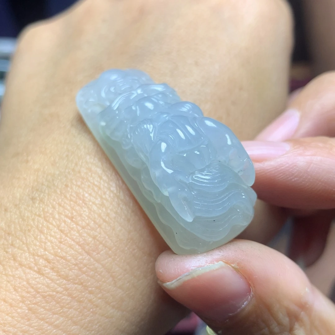 定制翡翠未镶嵌龙头
