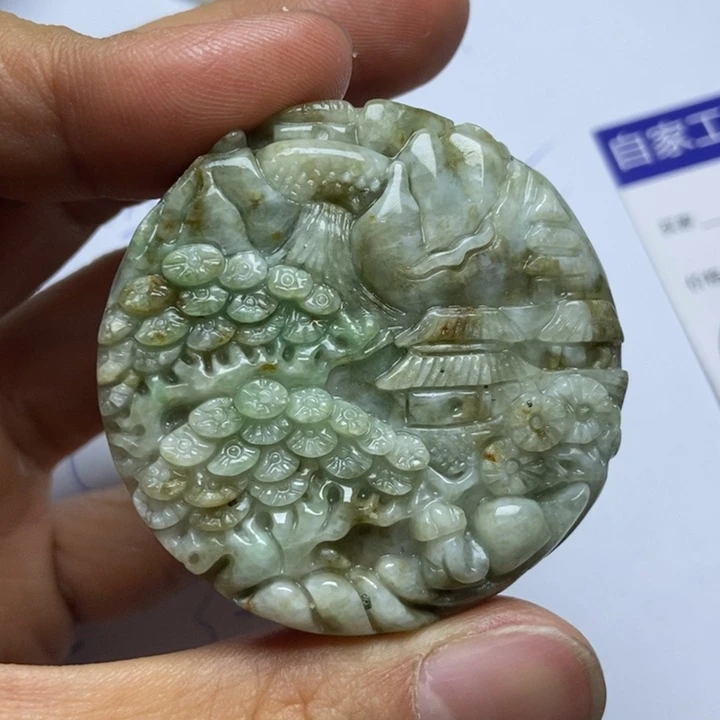 翡翠颈饰未镶嵌翡翠