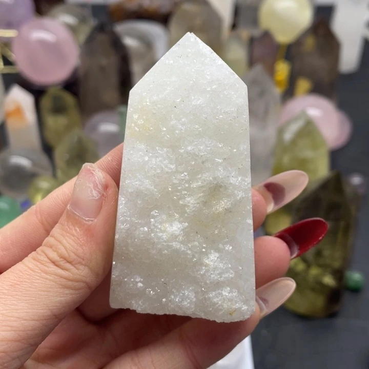 水晶34未镶嵌s****。柱子