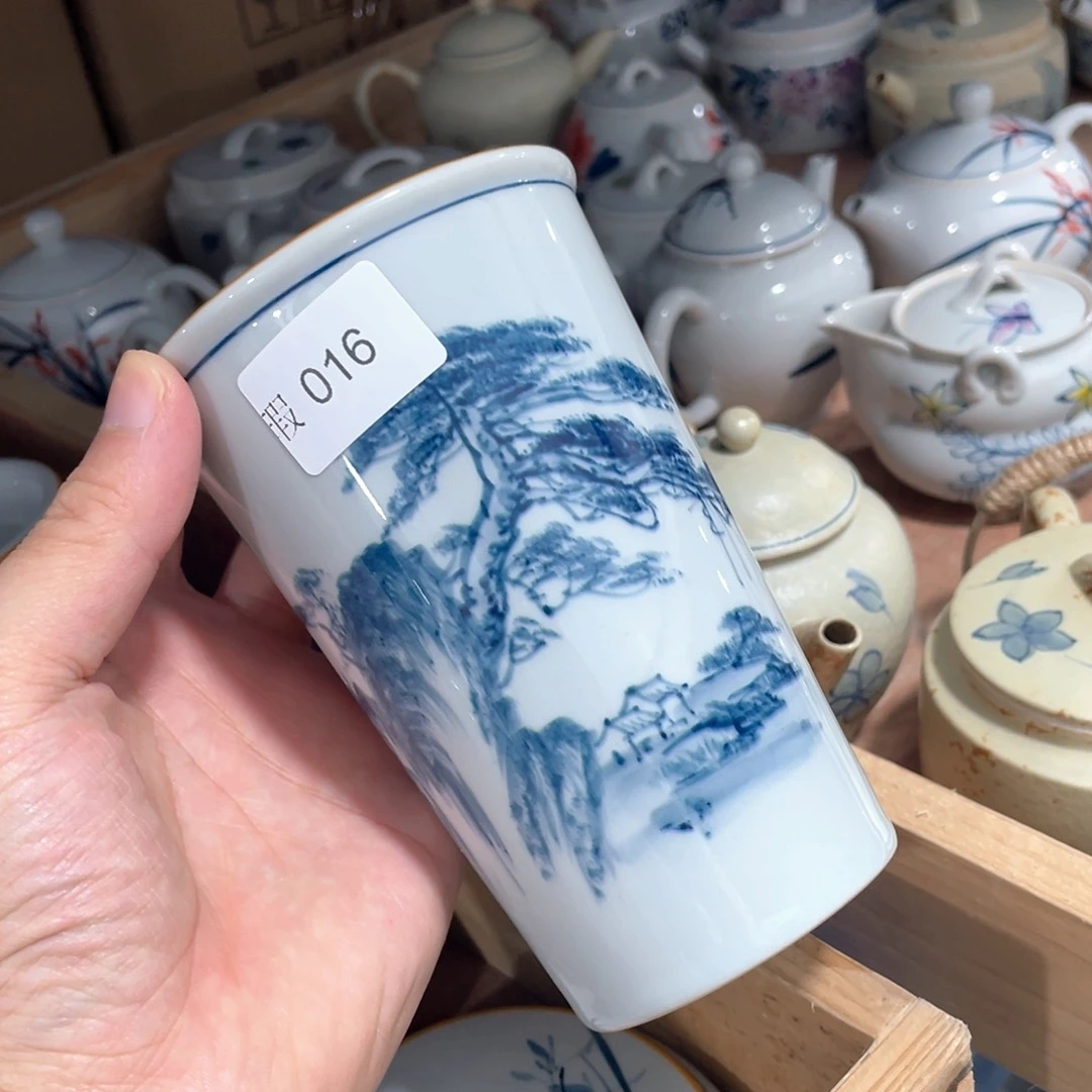 釉下手绘茶具微瑕