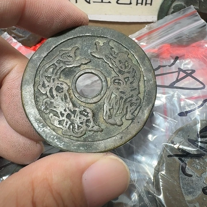 文***房铜现代工艺品花钱