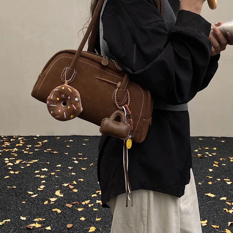 高级感麂皮绒波士顿包女2025新款秋冬百搭手提腋下包通勤单肩包