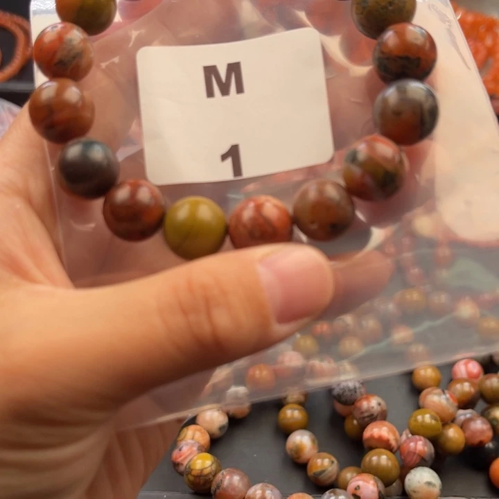 南红玛瑙未镶嵌多样性发货默认微瑕称重12mm