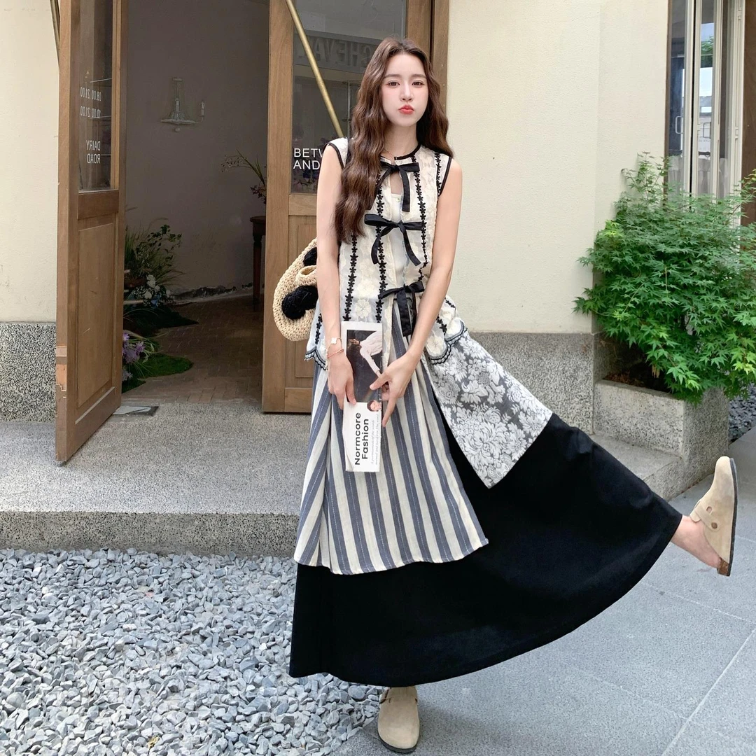 独特法式复古风套装女2025夏蝴蝶结蕾丝马甲吊带高腰半身裙三件套