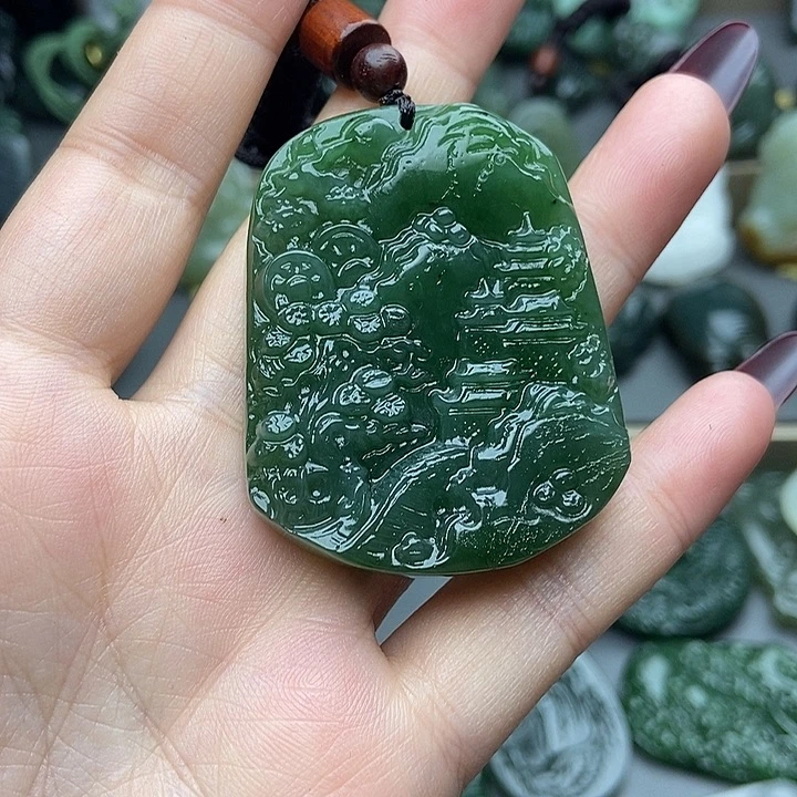 和田玉未镶嵌颈饰