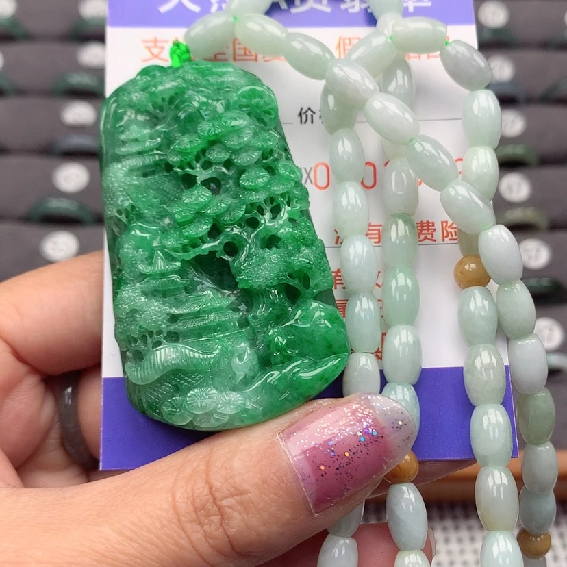 【闪购商品】翡翠颈饰未镶嵌翡翠吊坠