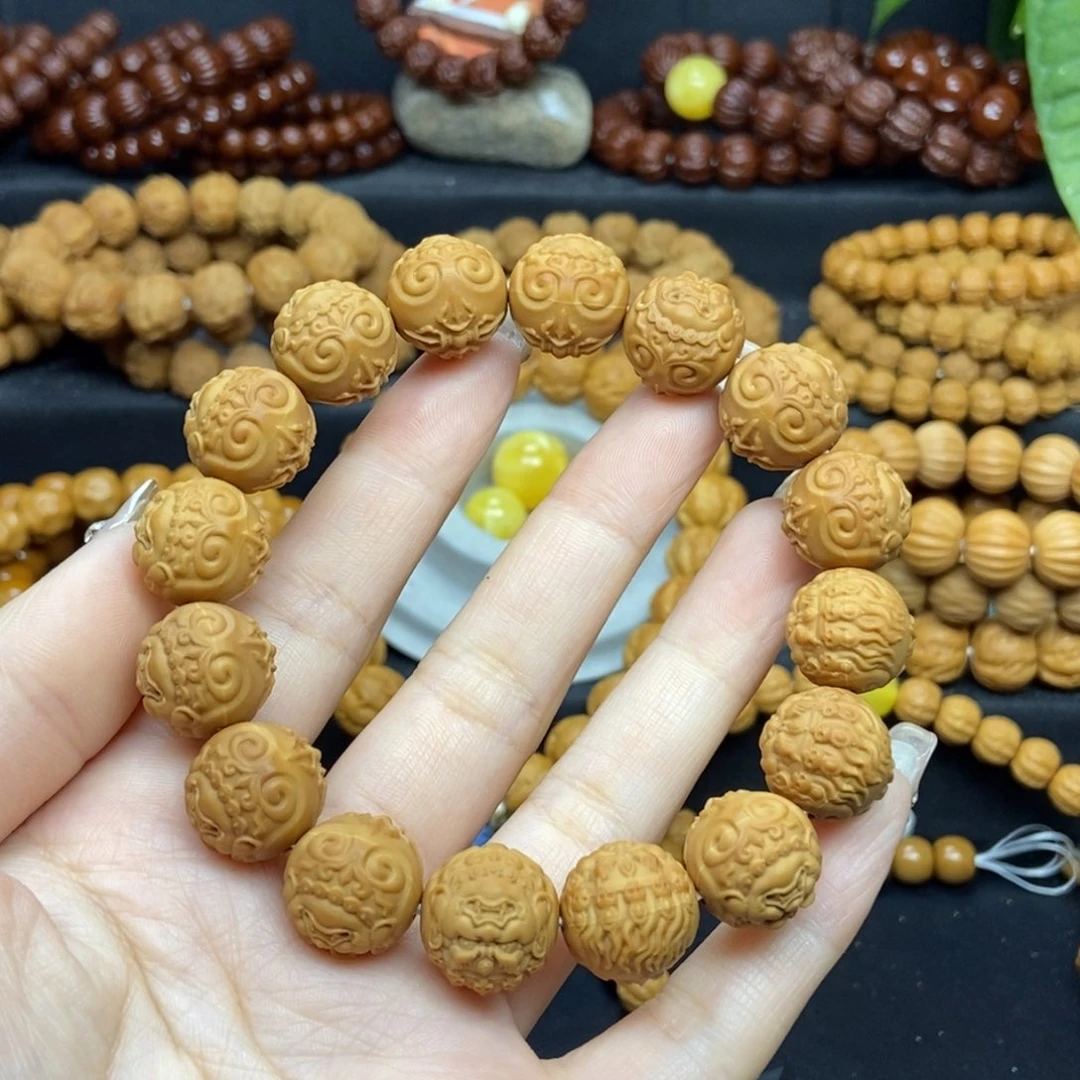 猴头核桃手串魂***绕黑天财神