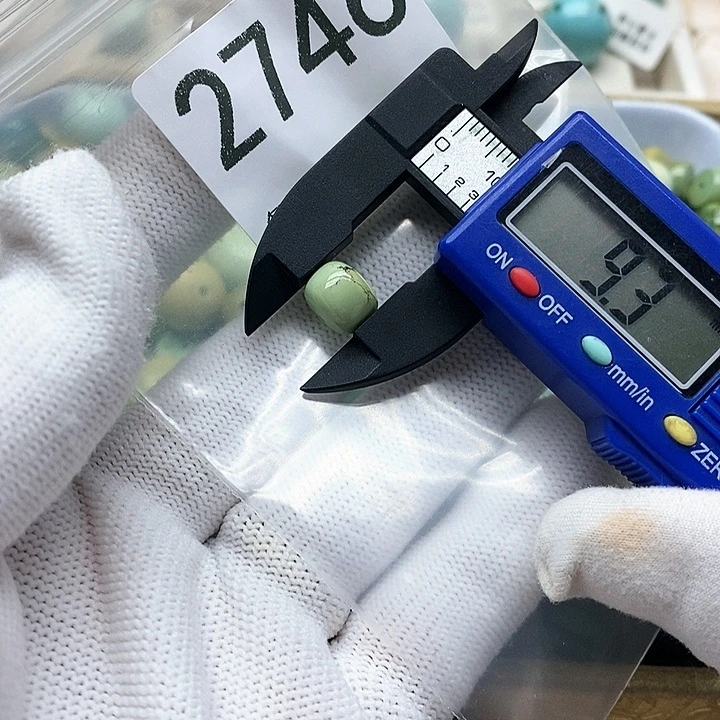 南红玛瑙未镶嵌颈饰