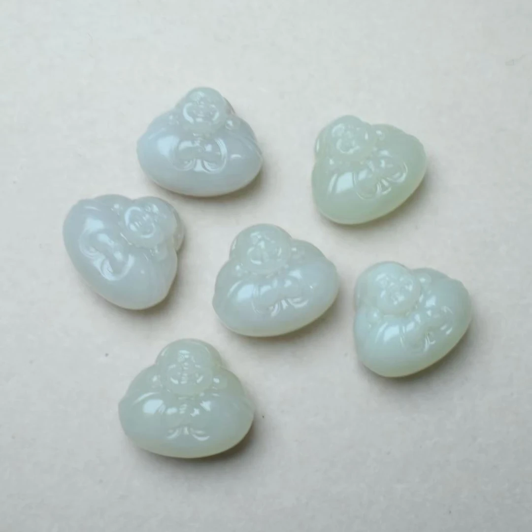 【E10】和田玉抱抱佛多样性发其一