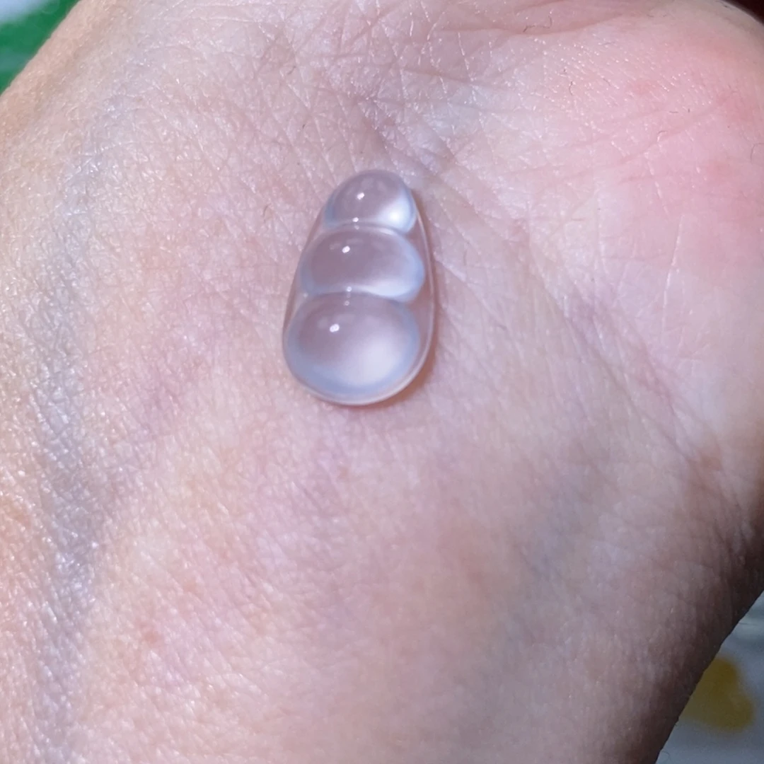 定制翡翠未镶嵌翡翠12.7×7.5×4