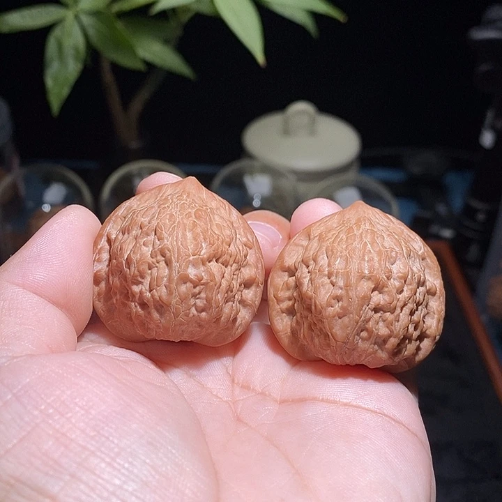 周***剑吊坠文玩核桃 原树七步沟