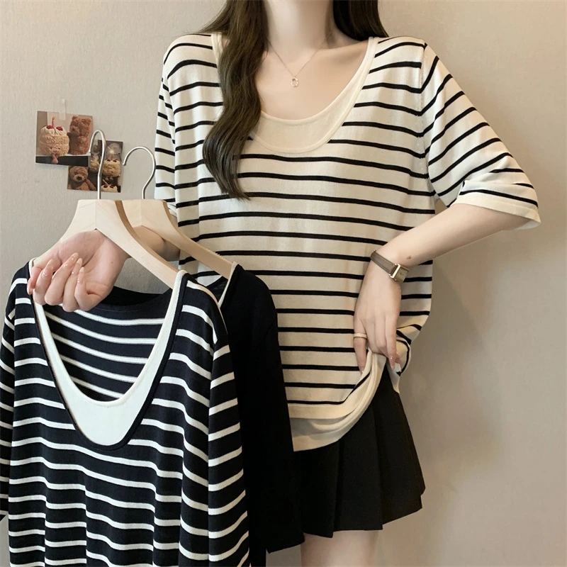 大码洋气拼接假两件条纹针织t恤女夏胖妹妹宽松显瘦别致短袖上衣