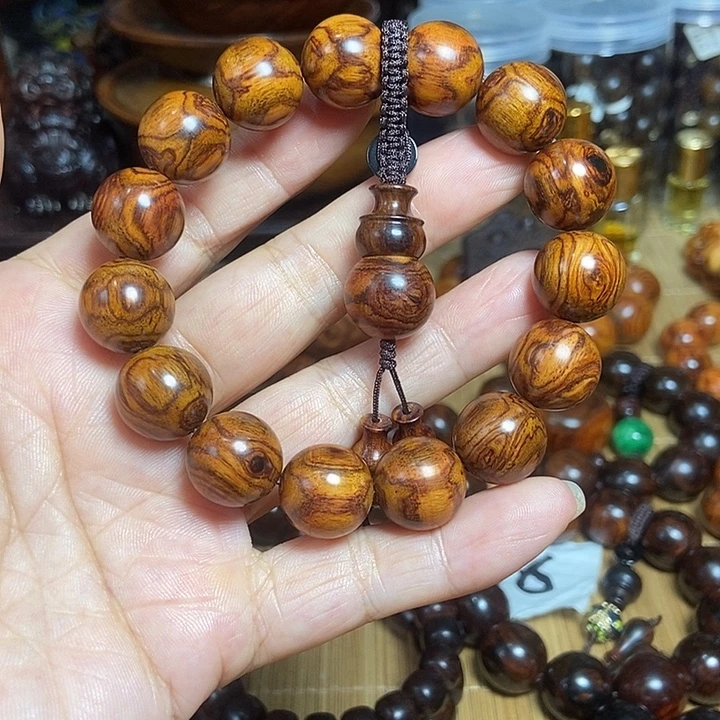 爱***魂黄花梨/降香黄檀海南对眼尺寸1.5
