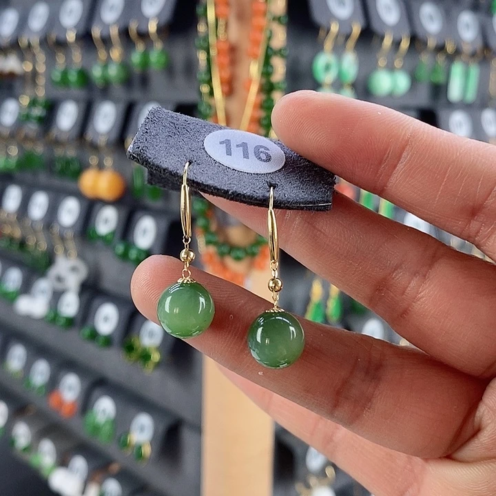 和田玉耳饰18K金镶嵌