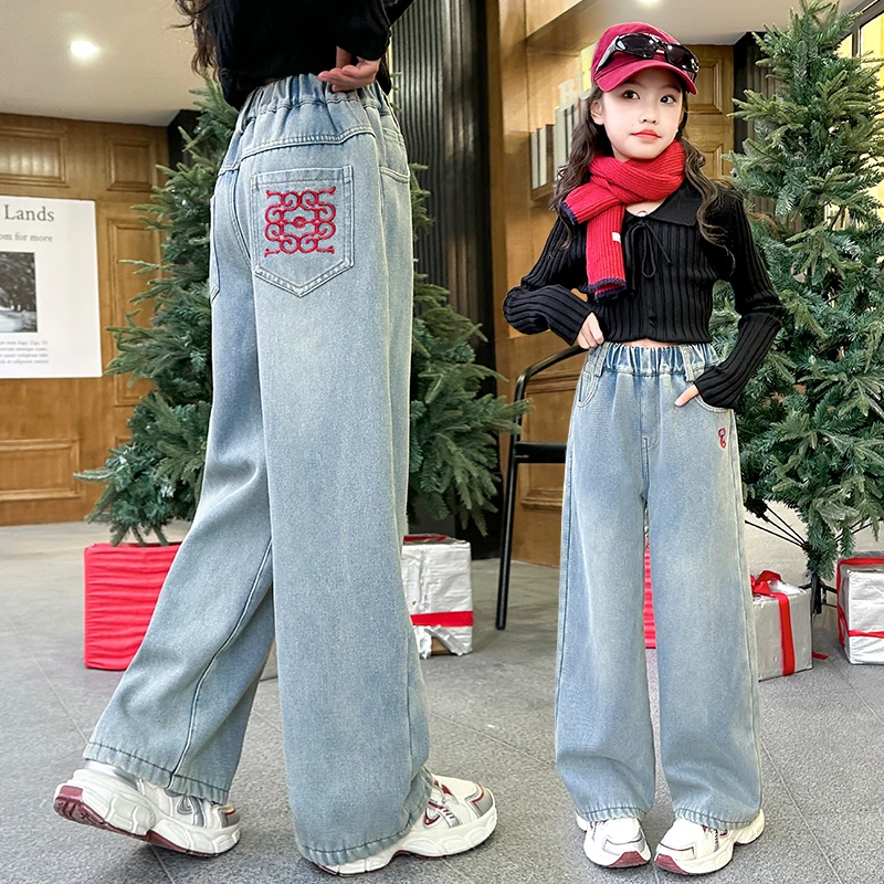 加绒牛仔裤女童秋冬2024新蛇年中大童红色刺绣一体绒阔腿裤直筒裤