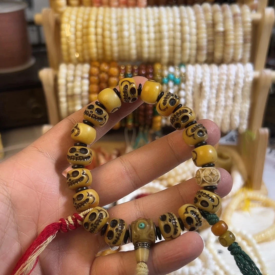 流****桃核吊坠1.4牦牛骨