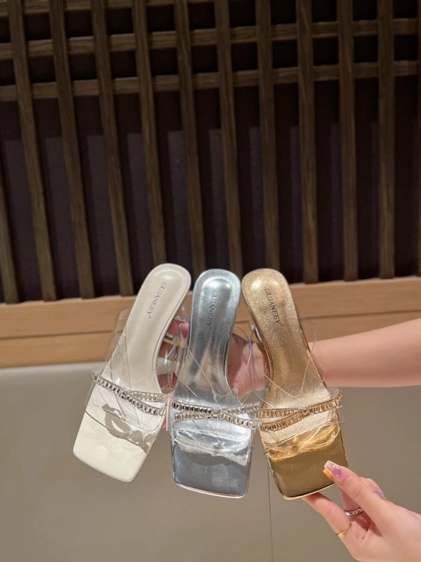 【高端原创欧货】2323-122夏季新品水晶跟高跟胶片蝴蝶结凉鞋