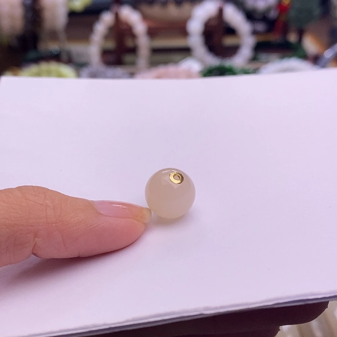 颈饰未镶嵌和田玉熟藕粉金镶路路通12MM