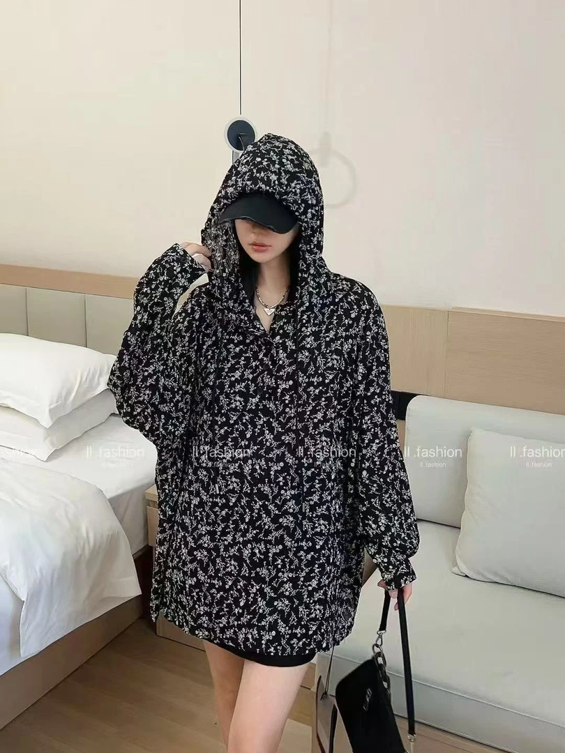 Miss zhuo｜卓晓儿 碎花连帽中长款防晒短外套时尚休闲运动英伦风